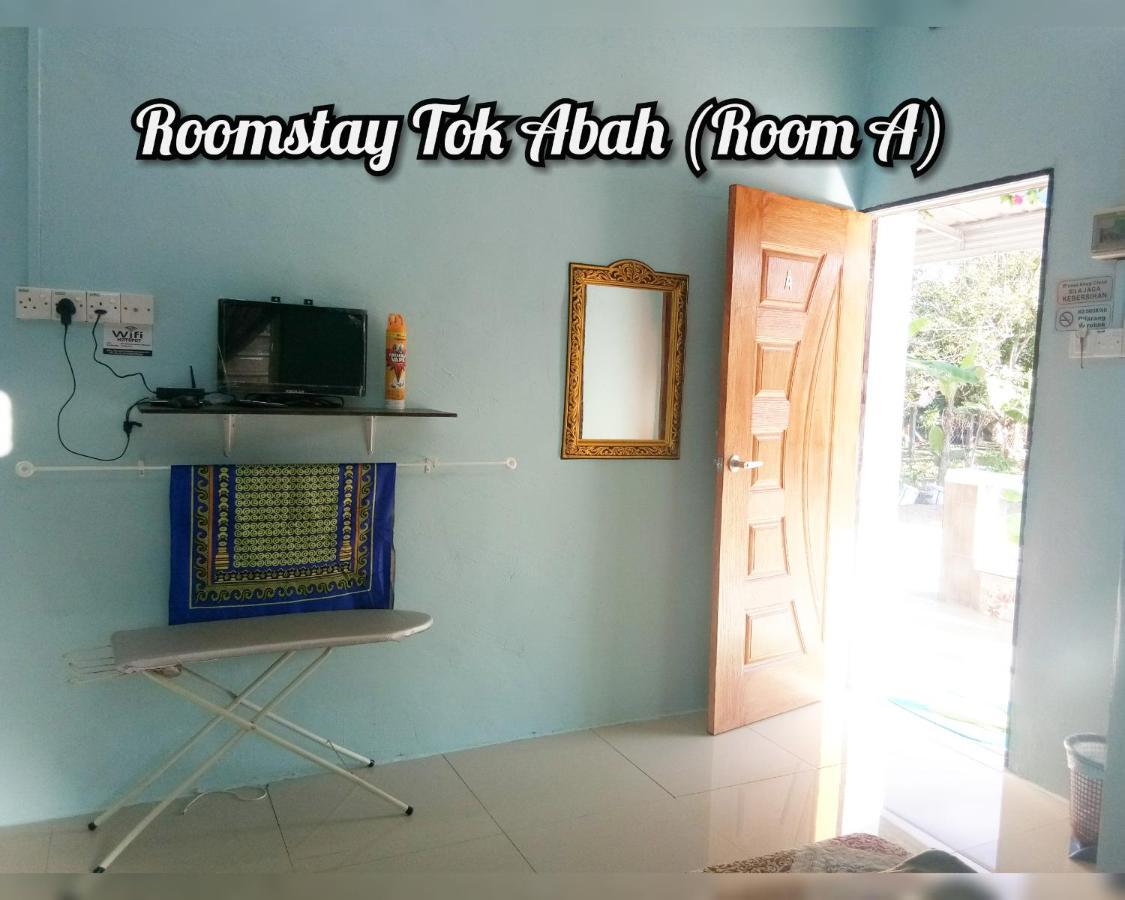 Roomstay Tok Abah A Kuala Rompin Dış mekan fotoğraf