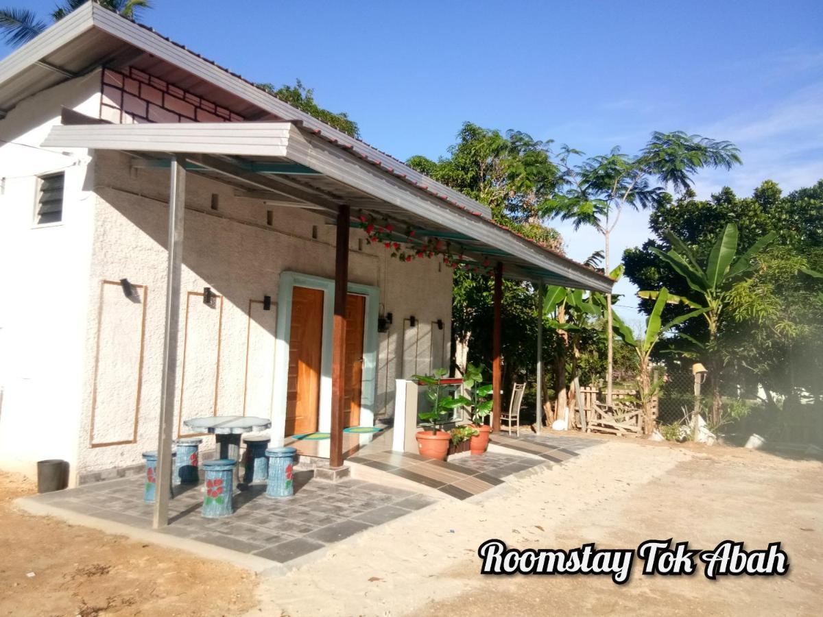 Roomstay Tok Abah A Kuala Rompin Dış mekan fotoğraf