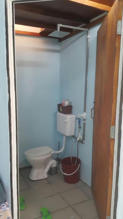 Roomstay Tok Abah A Kuala Rompin Dış mekan fotoğraf